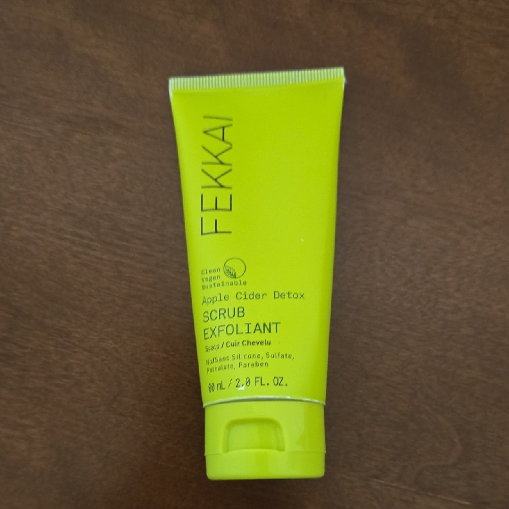 FEKKAI Apple Cider Detox Scrub -Scalp Exfoliant